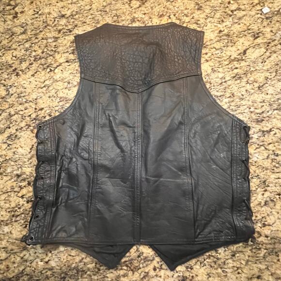 Leather Works Genuine Leather Motorcycle Biker Vest Size 42 Black Patches Men - Picture 5 of 9